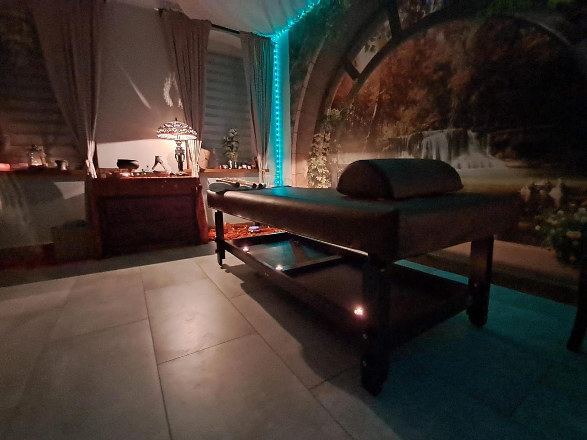 Sunny Bear Bed & Breakfast Jelenia Gora Bagian luar foto